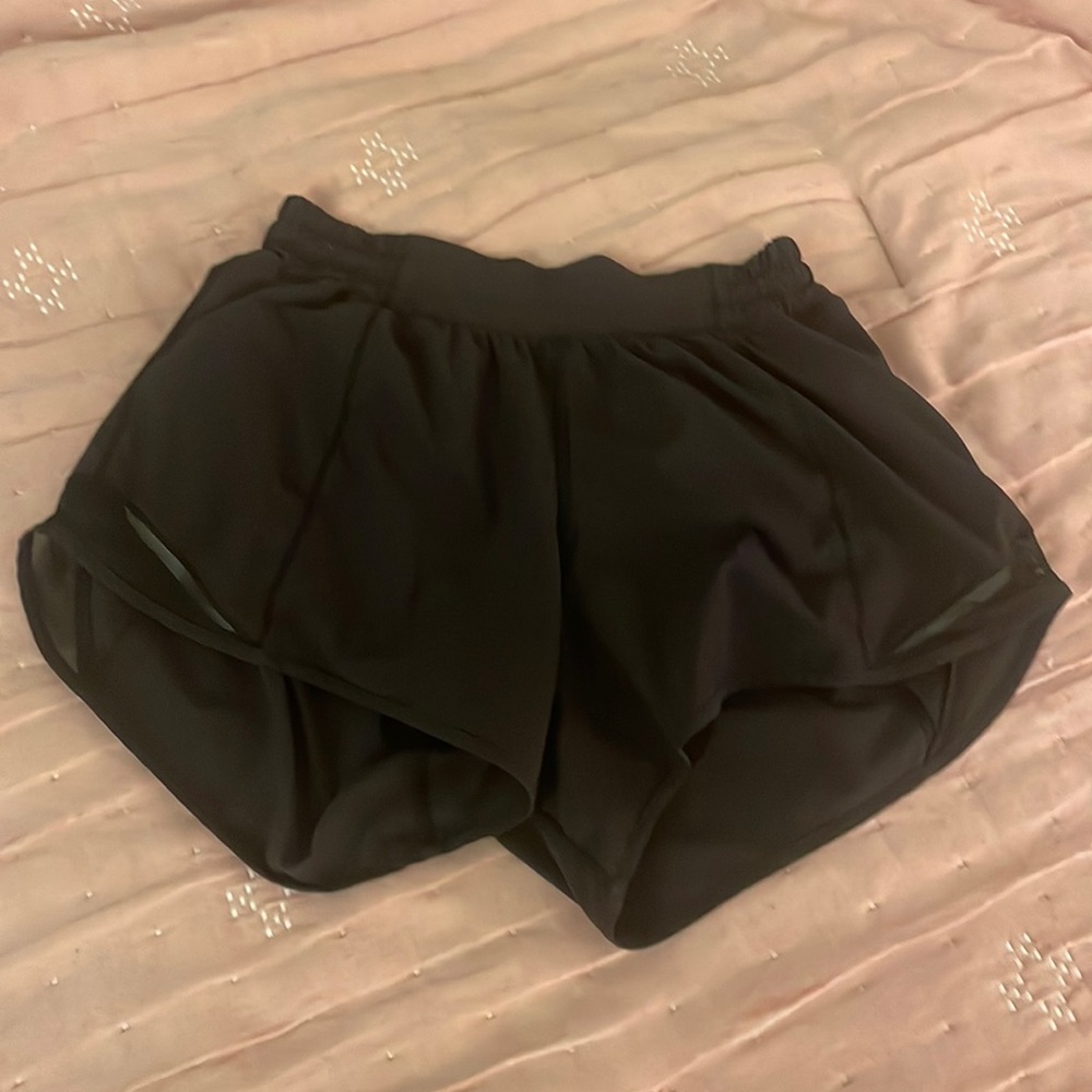 Lululemon Hotty Hots 4”